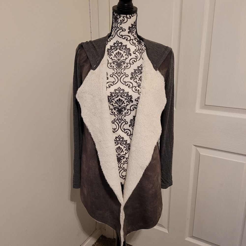 Naked zebra faux suede hooded jacket‎
